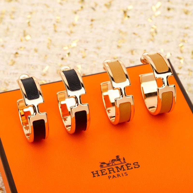 H**me5 bracelets